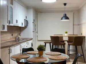 CENTRO GIJON Dindurra