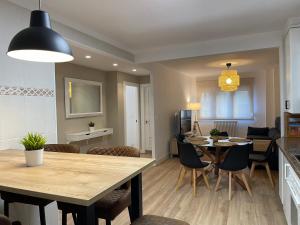 CENTRO GIJON Dindurra