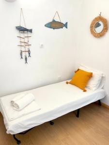 Little Troll House 2, Golden Beach,