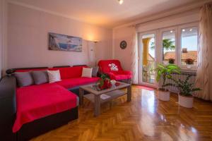 Two-Bedroom Apartment in Crikvenica XI