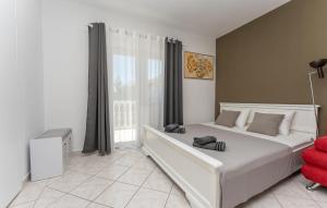 Nice Apartment In Biograd Na Moru With Wifi