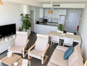 Vistas al mar espectaculares,1ª línea playa, 5 huéspedes, WiFi