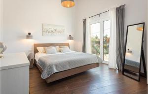 Beautiful Home In Porec 