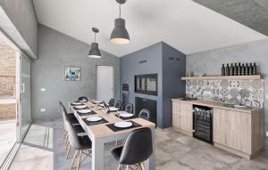 Gorgeous Home In Rovinjsko Selo 