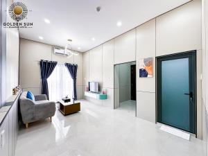 Golden Sun Hotel 5 - Quận 2