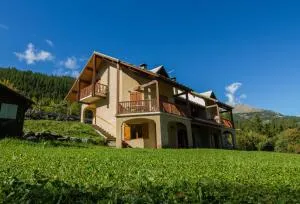 Les Ribambelles - 拉尔让蒂埃拉贝塞埃