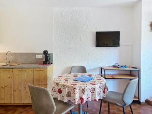 Champs Fleuris CFS7 COSY & VIEW 3 Pers