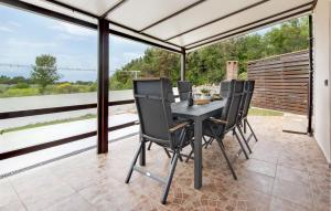 1 Bedroom Pet Friendly Home In Rovinj