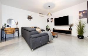 1 Bedroom Pet Friendly Home In Rovinj