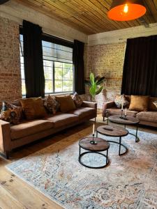 Loft Cosy avec billard et à 10 minutes de laéroport de Zaventem