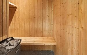 Awesome Home In Væggerløse With Sauna