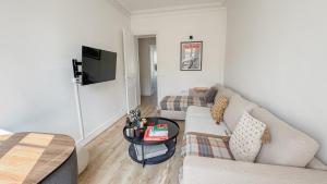 Appartements Neuilly Etoile - 2 Personnes - Luxe Proche Metro - 10 min Paris : photos des chambres