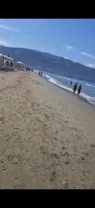 Κοντά στην πόλη και στην θάλασσα