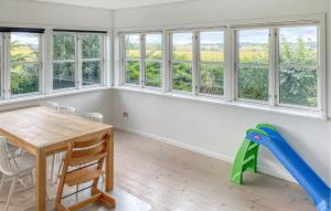 1 Bedroom Lovely Home In Nørre Alslev