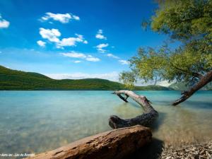 Appartements Charmant T2 au Centre d'Aix-les-Bains, Calme, Sud, Parking Prive, Proche Thermes et Commerces - FR-1-555-94 : photos des chambres