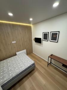 12 New Airport Apartment