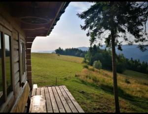 Samotnia w Górach Odludzie Domek