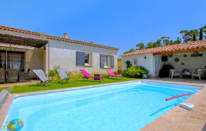 Maisons de vacances Villa Contemporaine Provencale : photos des chambres