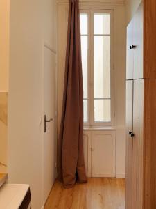 Quiet and bright apartment with separate bedroom