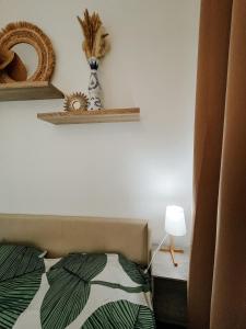 Quiet and bright apartment with separate bedroom