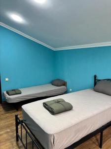 Cozy Second Floor with Yard , კომფორტული მეორე სართული ეზოთი