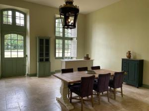 B&B / Chambres d'hotes Chateau d-Arcamont : photos des chambres