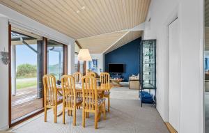 3 Bedroom Awesome Home In Brenderup Fyn