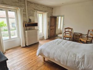 Maisons d'hotes Domaine de Chantageasse : photos des chambres