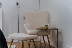 The Hampden House - Sleeps 7