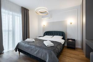 Green Pearl One Cotroceni Entire Apartment with King bed, Parking, Fast WiFi, Balcony