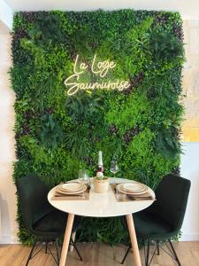 La Loge Saumuroise - Centre-ville & Local vélo