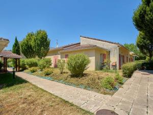 Appartements Charmant T2 avec Jardin a Barbotan - FR-1-841-25 : photos des chambres