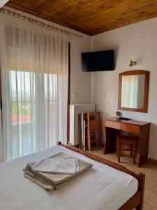 Ψητοπωλείο Καφέ Ενοικιαζόμενα Δωμάτια Όλυμπος