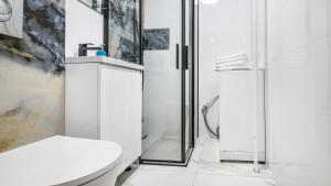 Almanak J10 - Grand-Tourist Apartments