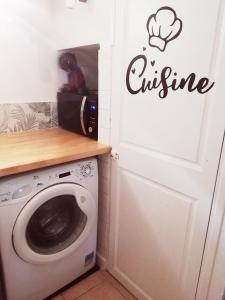 Appartements Coquet T2 renove, proche plages et Hyeres, 4 couchages : photos des chambres