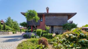 Luxury 3-bedroom villa in Sozopolis with sea view