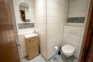 Campings Flower Camping La Steniole : Studio Standard