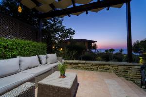 Luxury 3-bedroom villa in Sozopolis with sea view