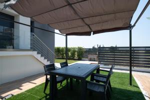 Asteria Mare by Aetherion Studios & Suites