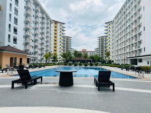 Field Residences by Diane