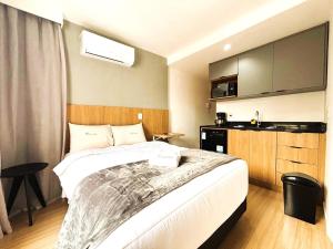 UniHome Niterói by Housi