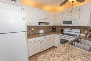 ROYAL GARDEN RESORT 206 condo