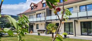 B&B / Chambres d'hotes Maison d'Hotes Sainte Hune Chambres et appartements : photos des chambres