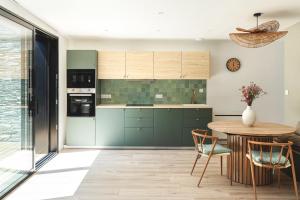 Maisons de vacances Cosy home avec Jacuzzi quartier gare lafayette : photos des chambres