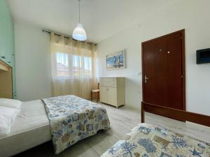 Coastal flat with sea view