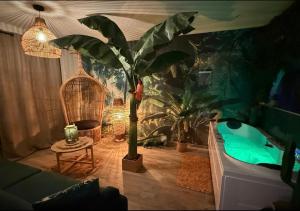Lodge de la Jungle avec Spa
