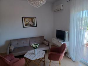 Chryseis - Mythic Stay