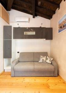 Keys of Italy -Guanto15Mono-Conveniente e centrale