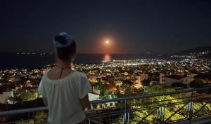 Harris elegant house II superb view near airport