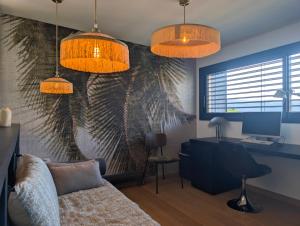 Villas Villa d-exception - piscine, pool house & vues panoramiques lac : photos des chambres